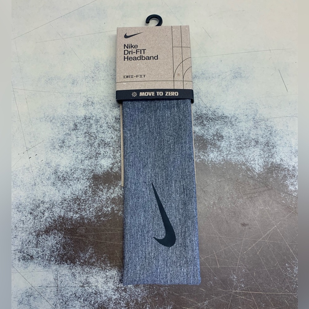 Nike headband